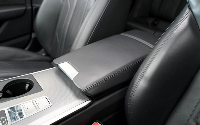 Audi A6 cena 209980 przebieg: 53908, rok produkcji 2019 z Niemcza małe 781